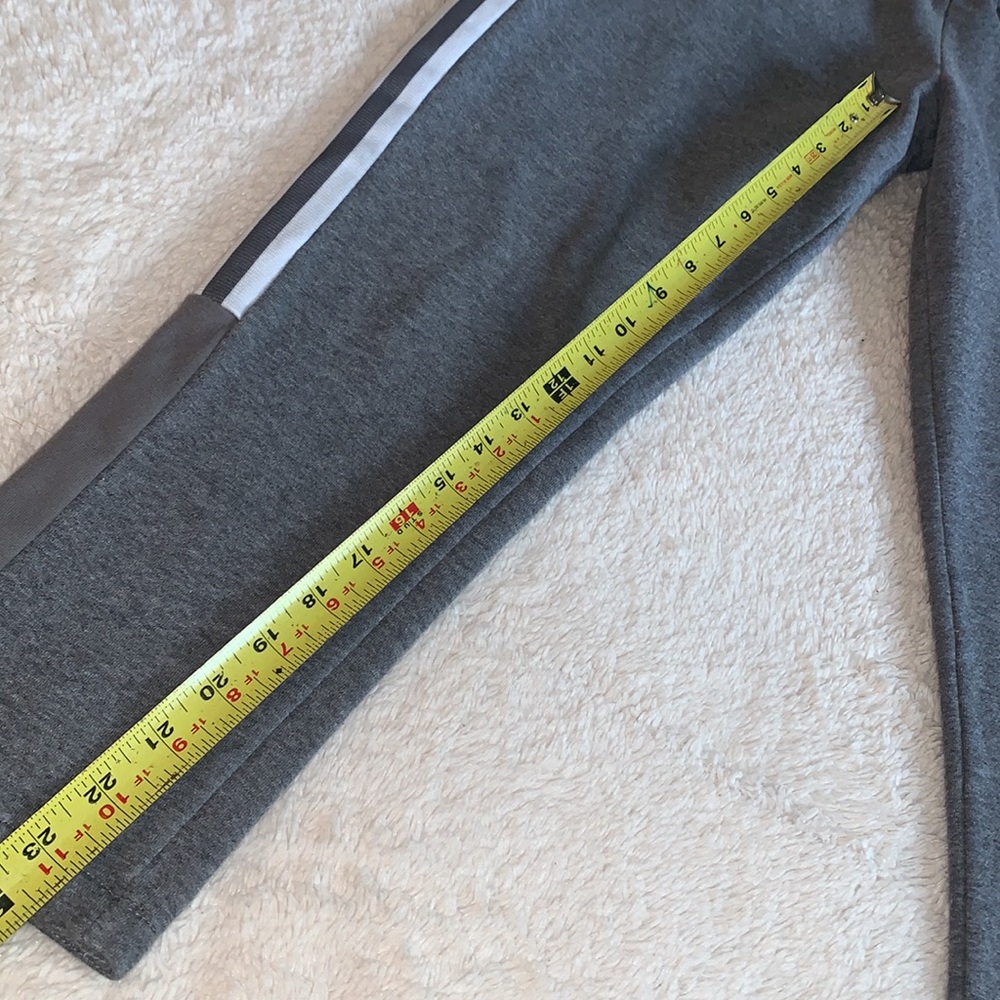 Adidas Gray Sweatpants w/Three-Stripe Design Medium 11/12 EUC - Picture 10 of 11